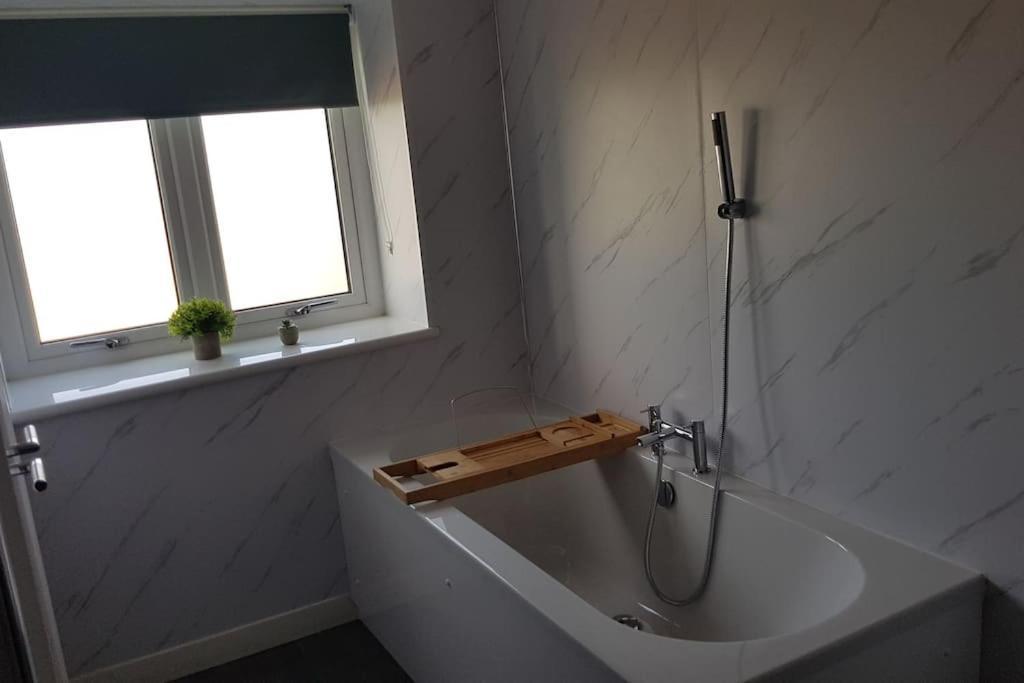 Mcconaghys Glenside Farmhouse Whitepark Bay Ballintoy Ngoại thất bức ảnh